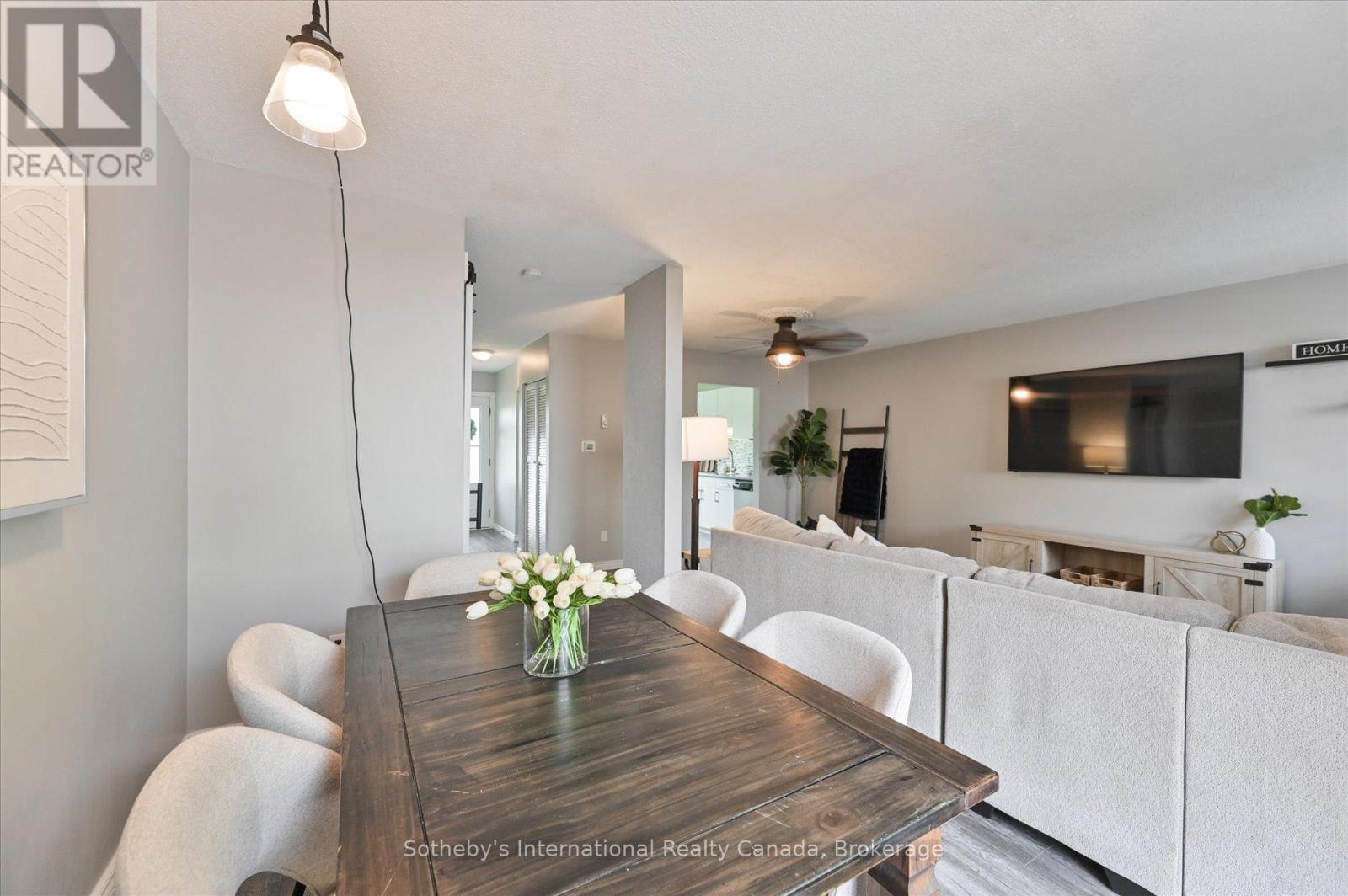 217 Kingham Road, Halton Hills, Ontario  L7J 2T3 - Photo 18 - W12413214