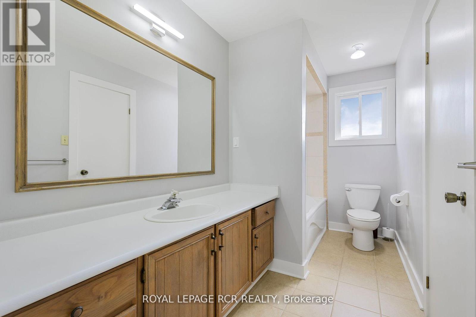 80 Woodside Drive, Orillia, Ontario  L3V 7N9 - Photo 23 - S12413082