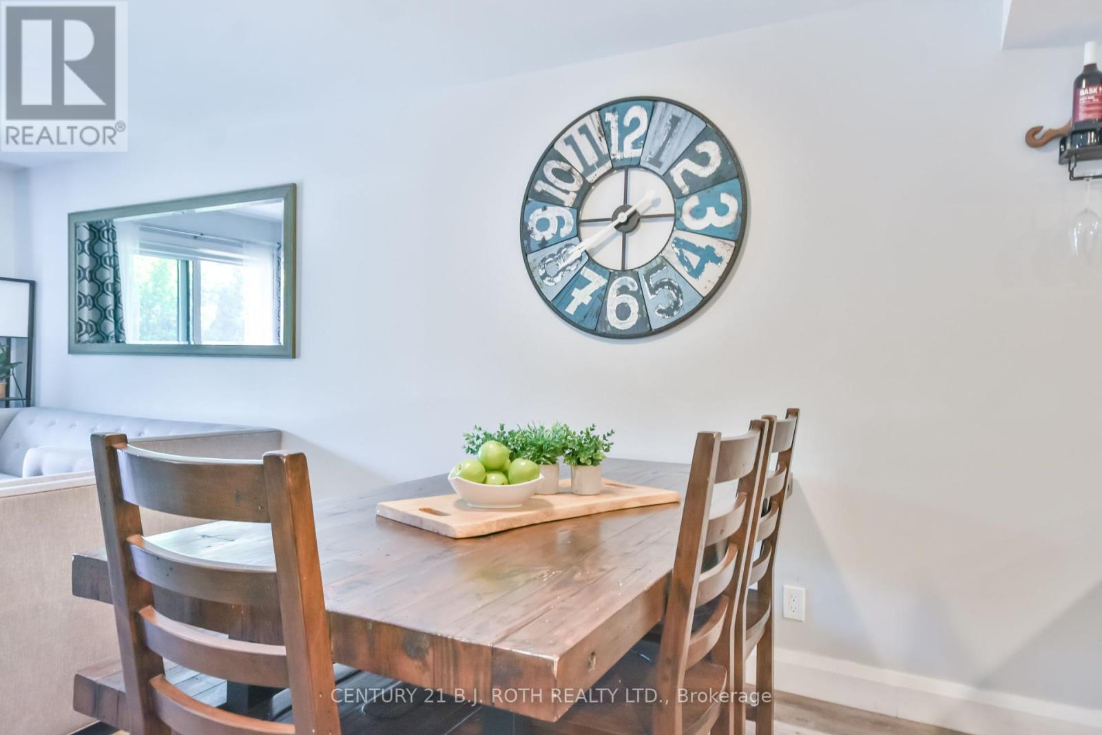 406 - 80 Horseshoe Boulevard, Oro-Medonte (Horseshoe Valley), Ontario  L4M 4Y8 - Photo 10 - S12413134
