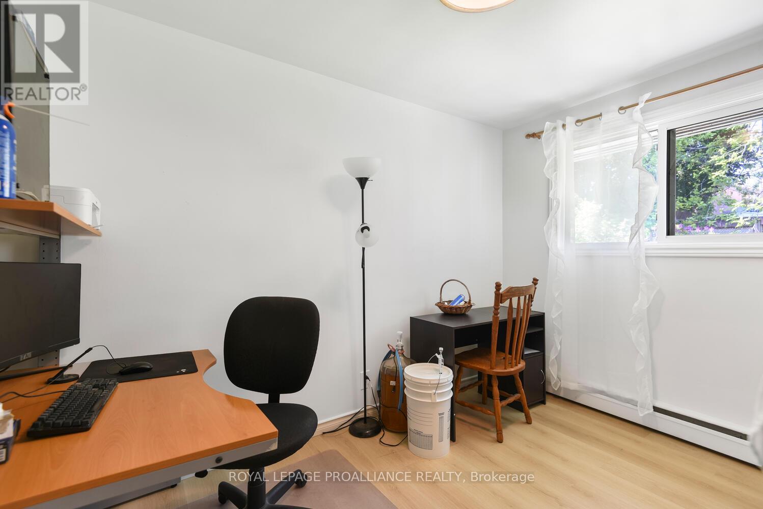 18 Convay Crescent, Brockville, Ontario  K6V 5A1 - Photo 17 - X12410056