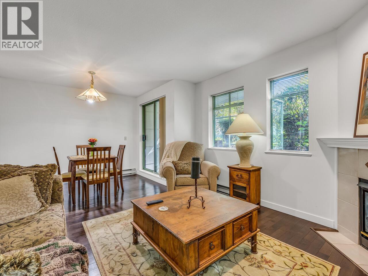 204 6735 Station Hill Court, Burnaby, British Columbia  V3N 4W5 - Photo 3 - R3049655
