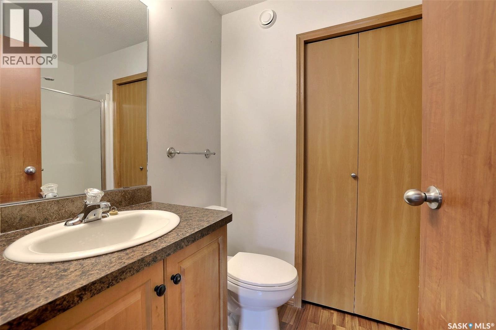 348 Robinson Street, Regina, Saskatchewan  S4R 3R2 - Photo 17 - SK018690