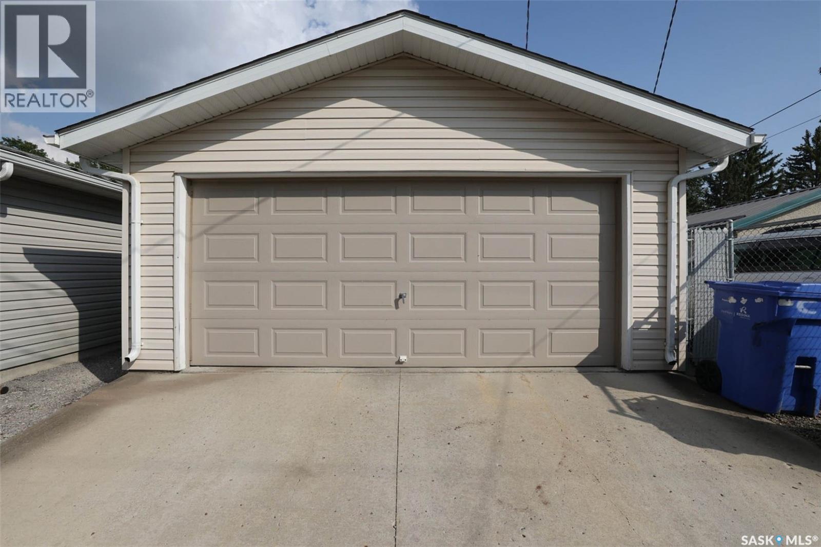 348 Robinson Street, Regina, Saskatchewan  S4R 3R2 - Photo 27 - SK018690