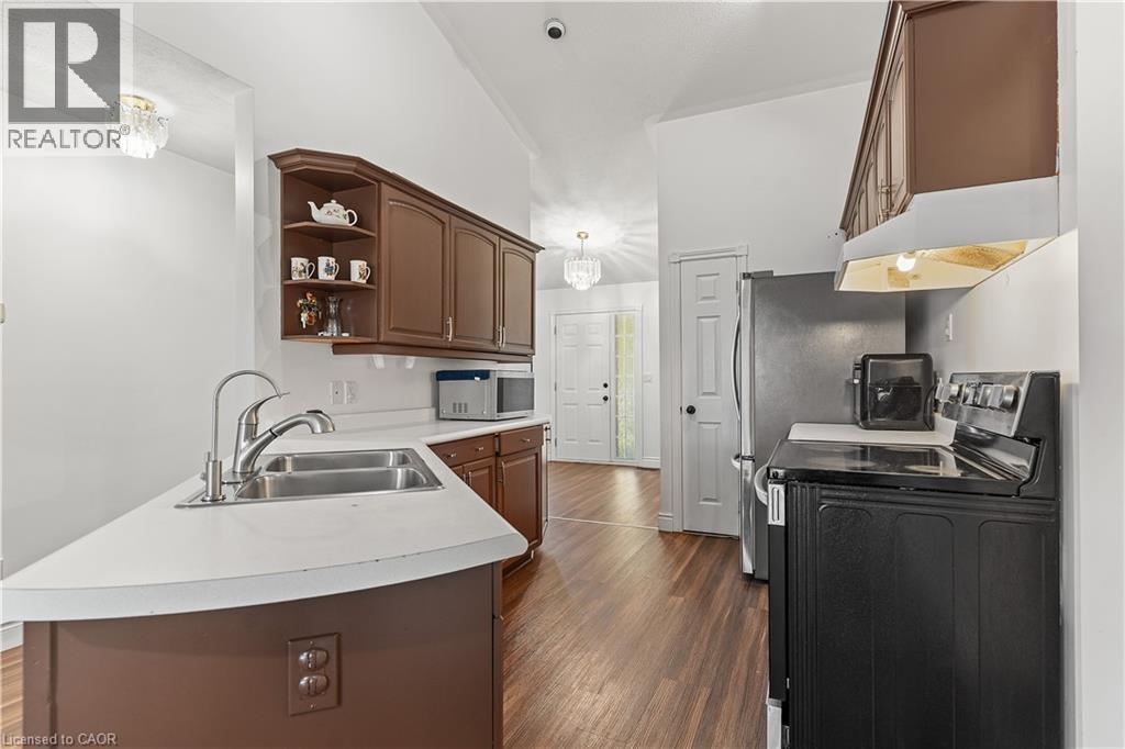 38 St. Michael's Street, Delhi, Ontario  N4B 3C8 - Photo 9 - 40766867