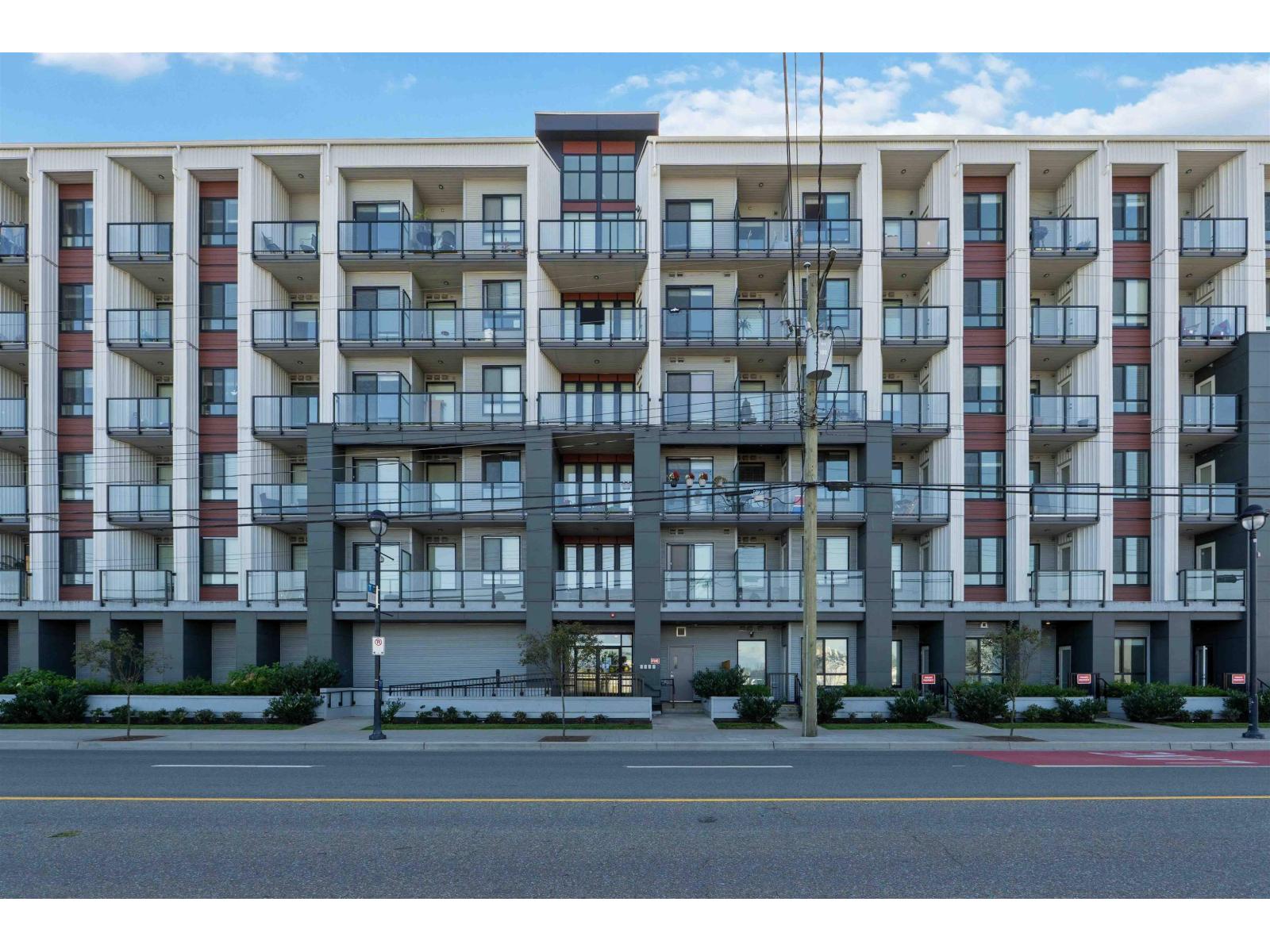 102 20360 LOGAN AVENUE, Langley, British Columbia