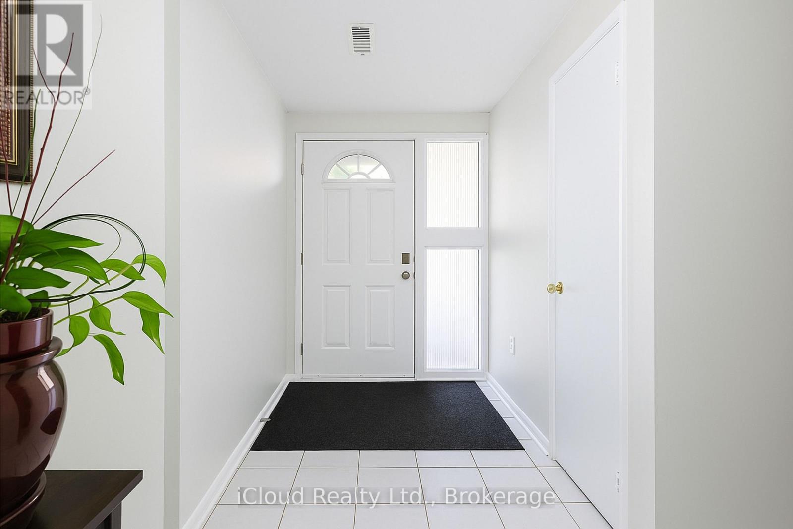 53 - 1667 Albion Road, Toronto, Ontario  M9V 1B7 - Photo 33 - W12413052