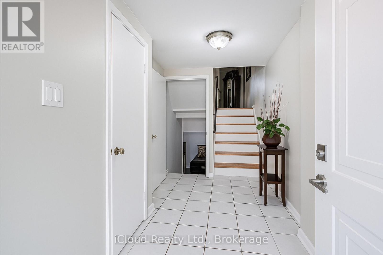 53 - 1667 Albion Road, Toronto, Ontario  M9V 1B7 - Photo 34 - W12413052