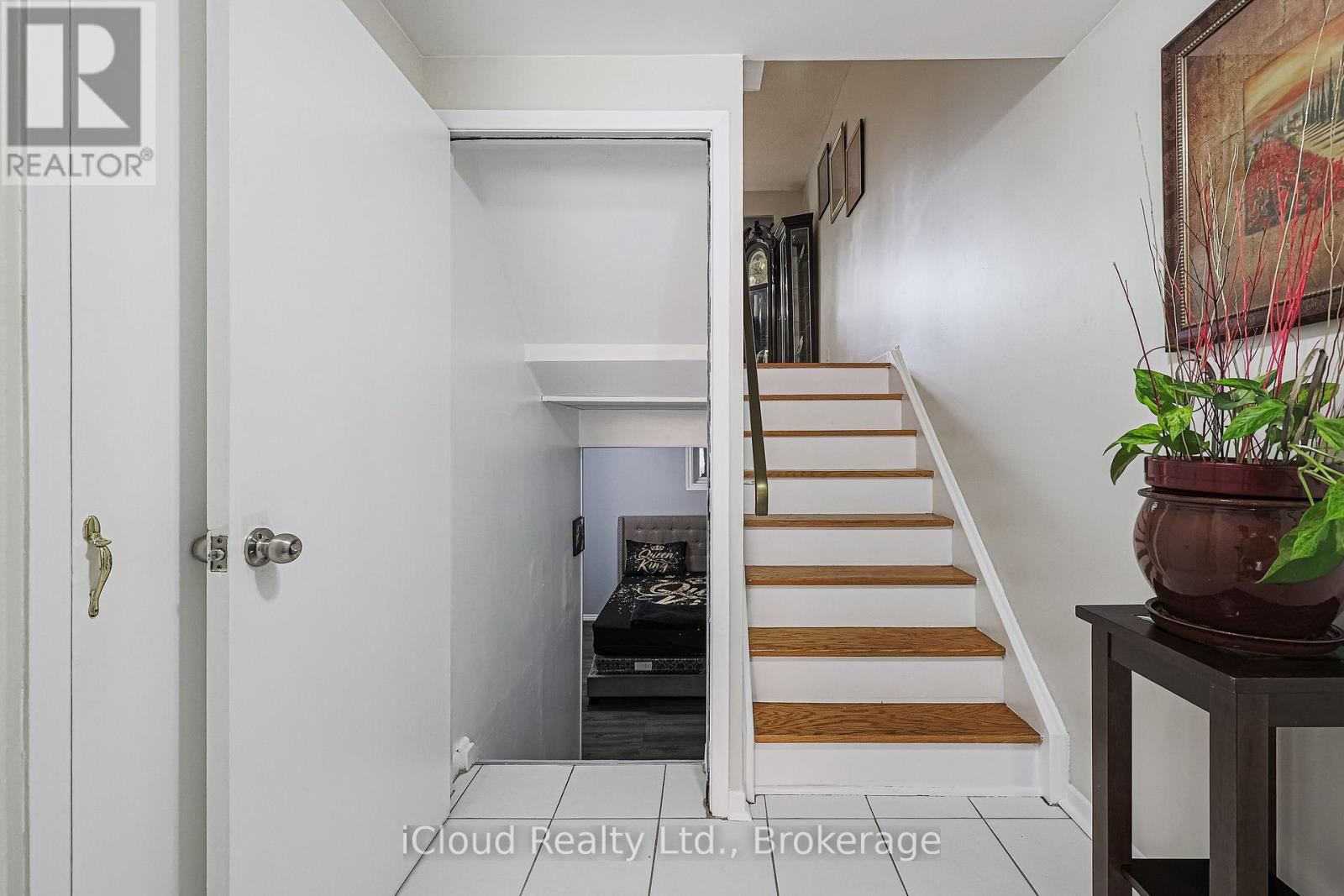 53 - 1667 Albion Road, Toronto, Ontario  M9V 1B7 - Photo 40 - W12413052