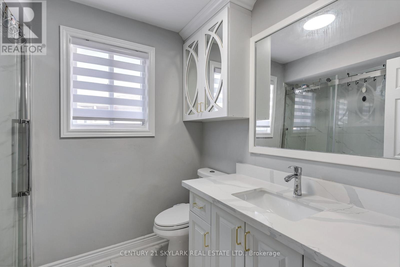 4 Moonstone Court, Brampton (Fletcher's Creek South), Ontario  L6Y 4Z8 - Photo 30 - W12413061