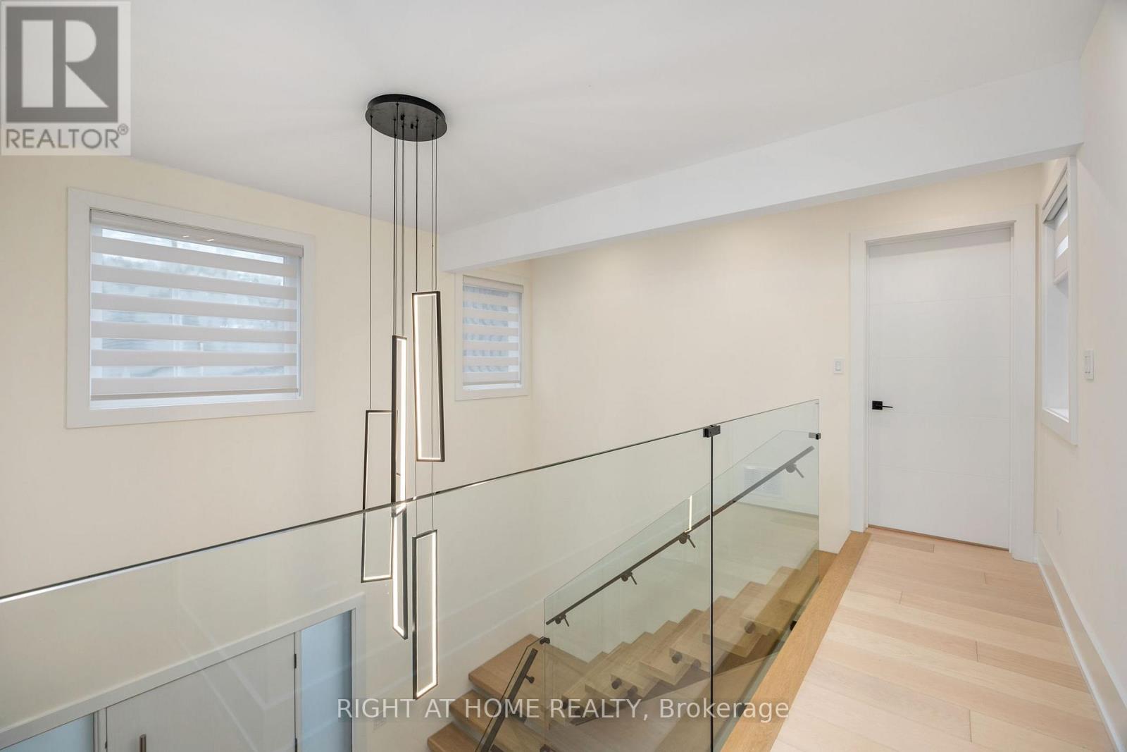 584 Walkers Line, Burlington, Ontario  L7N 2E5 - Photo 23 - W12413079