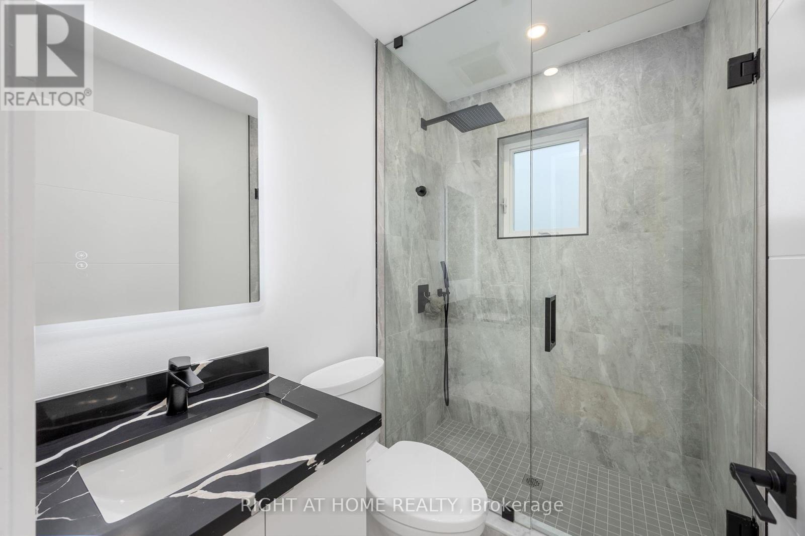 584 Walkers Line, Burlington, Ontario  L7N 2E5 - Photo 28 - W12413079