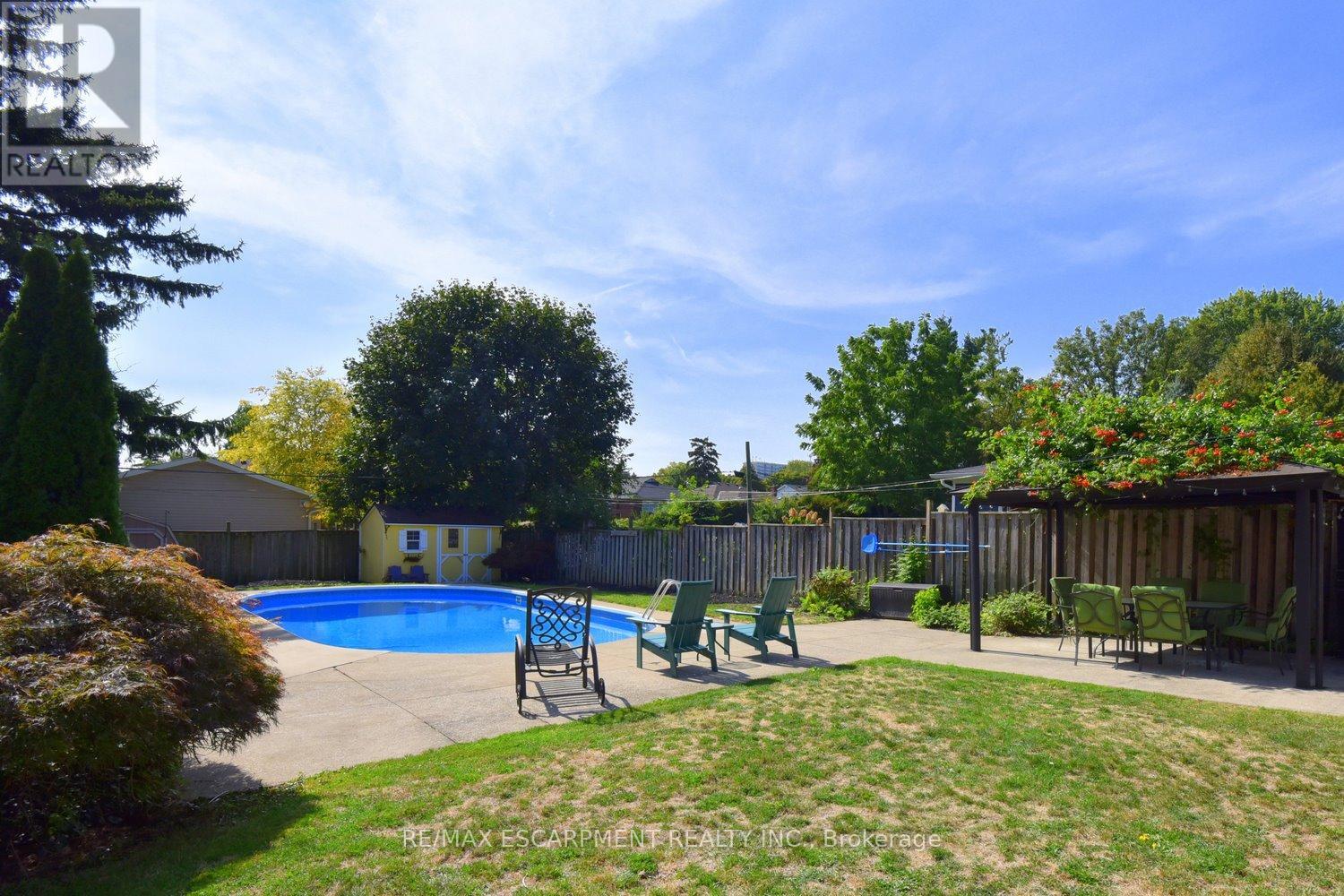 1384 Niels Avenue, Burlington, Ontario  L7P 2E4 - Photo 41 - W12413143