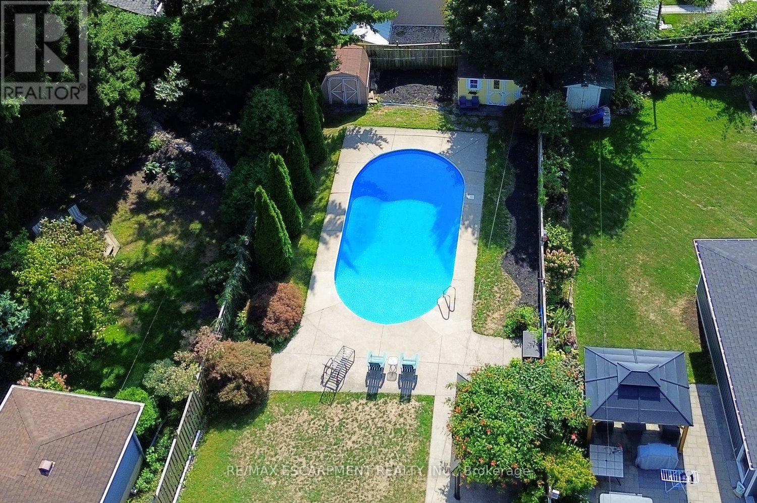 1384 Niels Avenue, Burlington, Ontario  L7P 2E4 - Photo 46 - W12413143