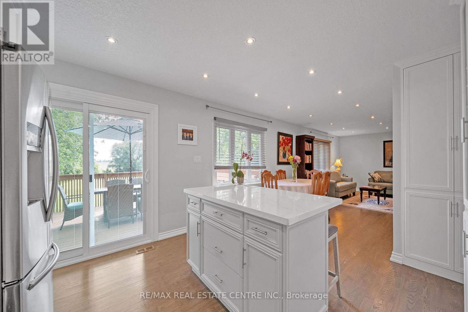 8438 Ninth Line, Halton Hills, Ontario  L0P 1K0 - Photo 13 - W12413147