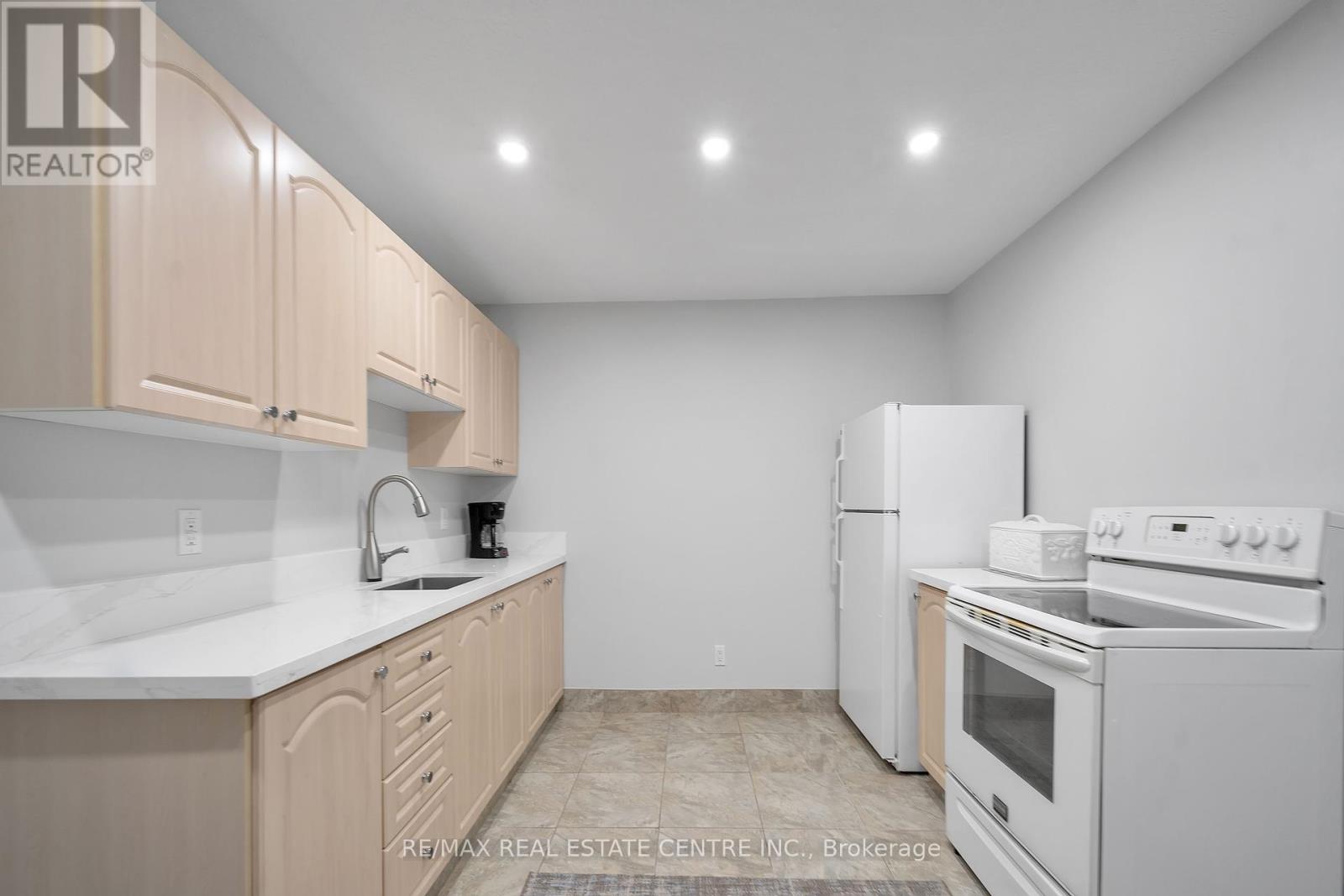 8438 Ninth Line, Halton Hills, Ontario  L0P 1K0 - Photo 29 - W12413147