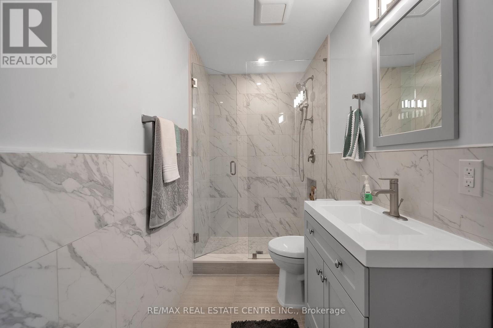 8438 Ninth Line, Halton Hills, Ontario  L0P 1K0 - Photo 32 - W12413147