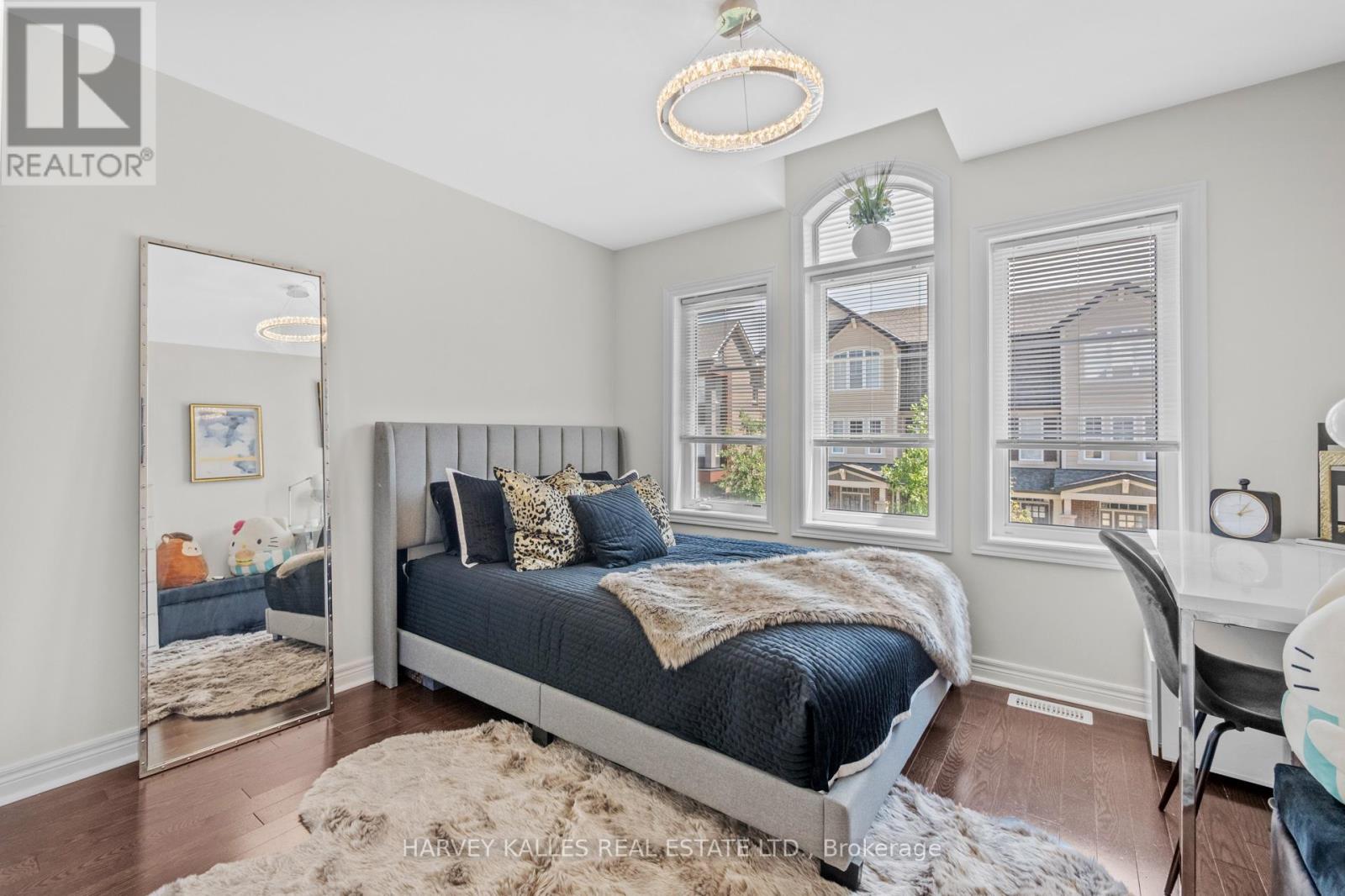 235 Harold Dent Trail N, Oakville, Ontario  L6M 1S3 - Photo 28 - W12413158