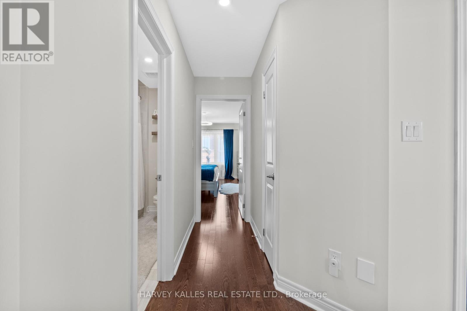 235 Harold Dent Trail N, Oakville, Ontario  L6M 1S3 - Photo 32 - W12413158