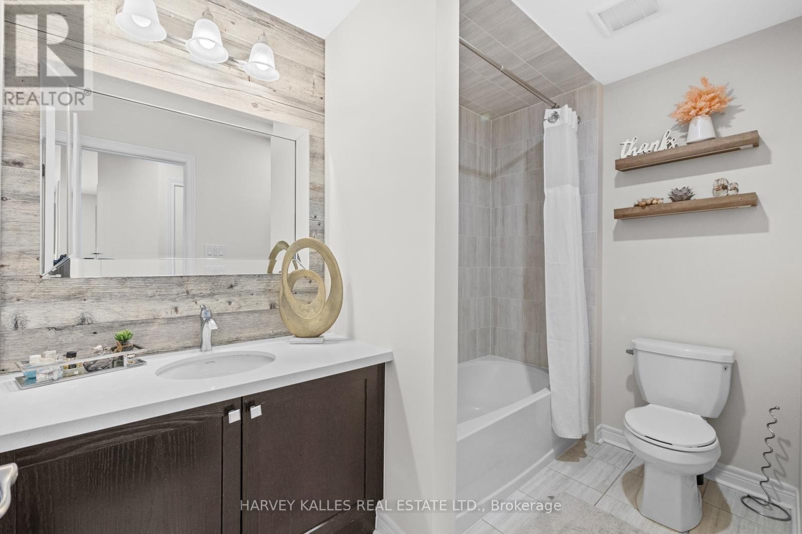 235 Harold Dent Trail N, Oakville, Ontario  L6M 1S3 - Photo 33 - W12413158