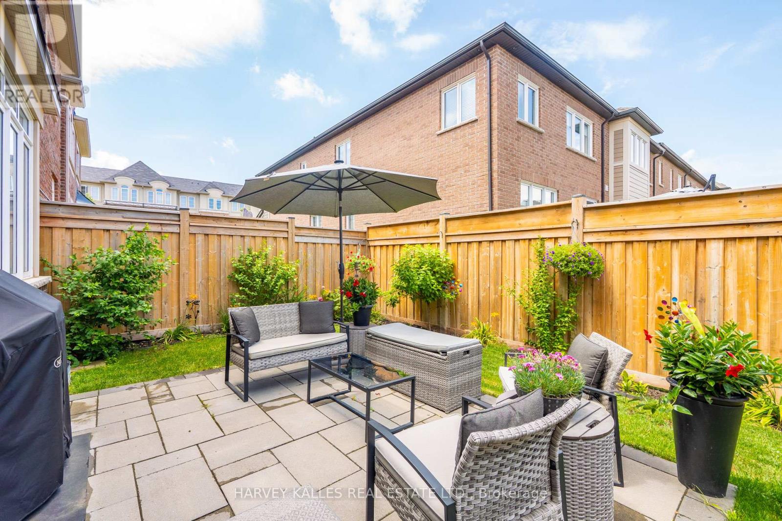 235 Harold Dent Trail N, Oakville, Ontario  L6M 1S3 - Photo 42 - W12413158