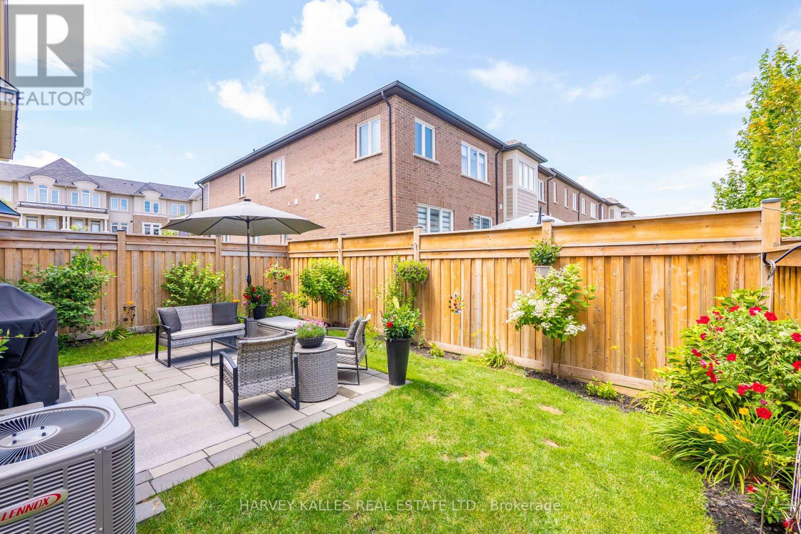 235 Harold Dent Trail N, Oakville, Ontario  L6M 1S3 - Photo 44 - W12413158