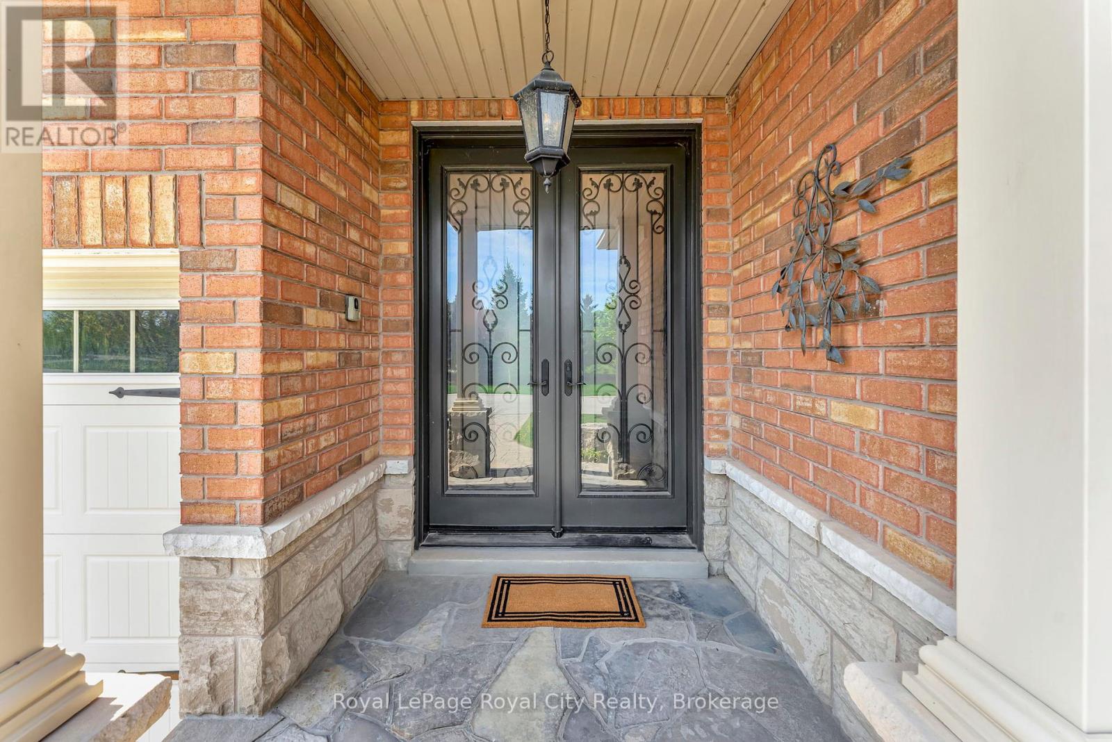 74 Aberfoyle Mill Crescent, Puslinch, Ontario  N0B 2J0 - Photo 6 - X12311970