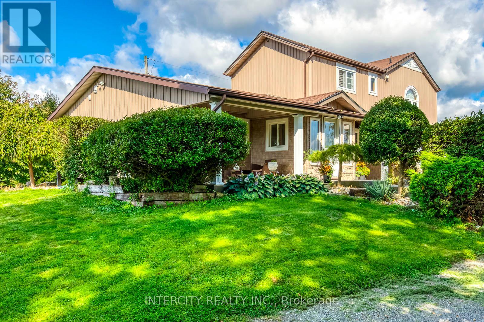 2764 Governors Road, Hamilton, Ontario  L0R 1T0 - Photo 2 - X12413063