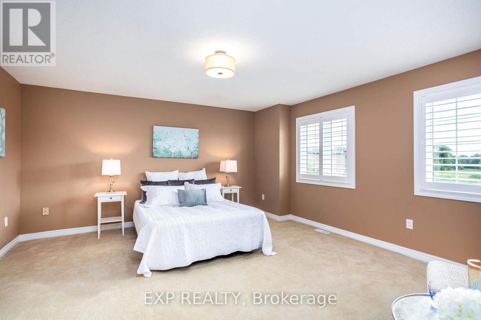 36 Secinaro Avenue, Hamilton, Ontario  L9G 0C6 - Photo 16 - X12413165