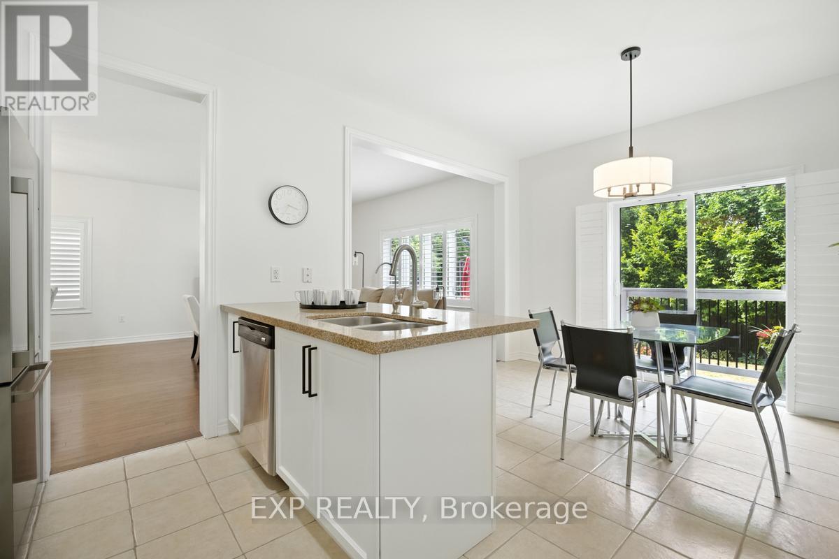 36 Secinaro Avenue, Hamilton, Ontario  L9G 0C6 - Photo 7 - X12413165