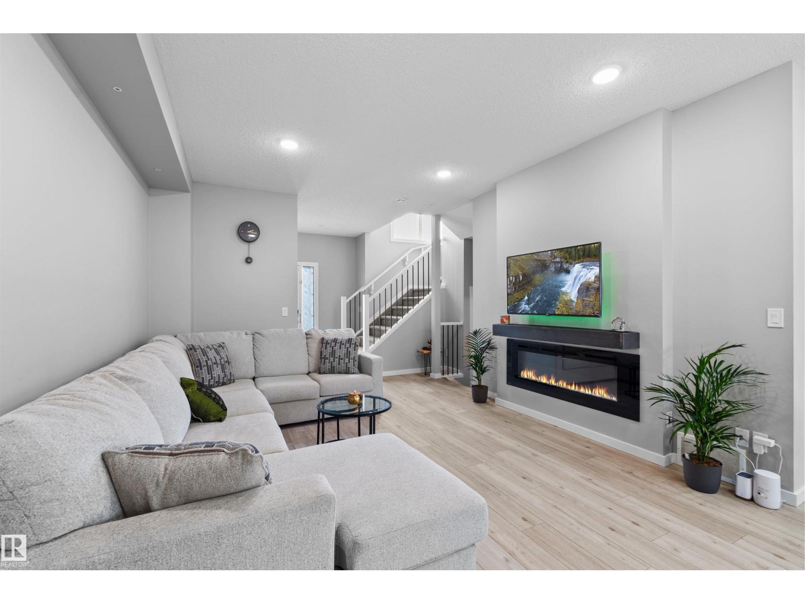 331 32 Av Nw, Edmonton, Alberta  T6T 2T1 - Photo 10 - E4456042