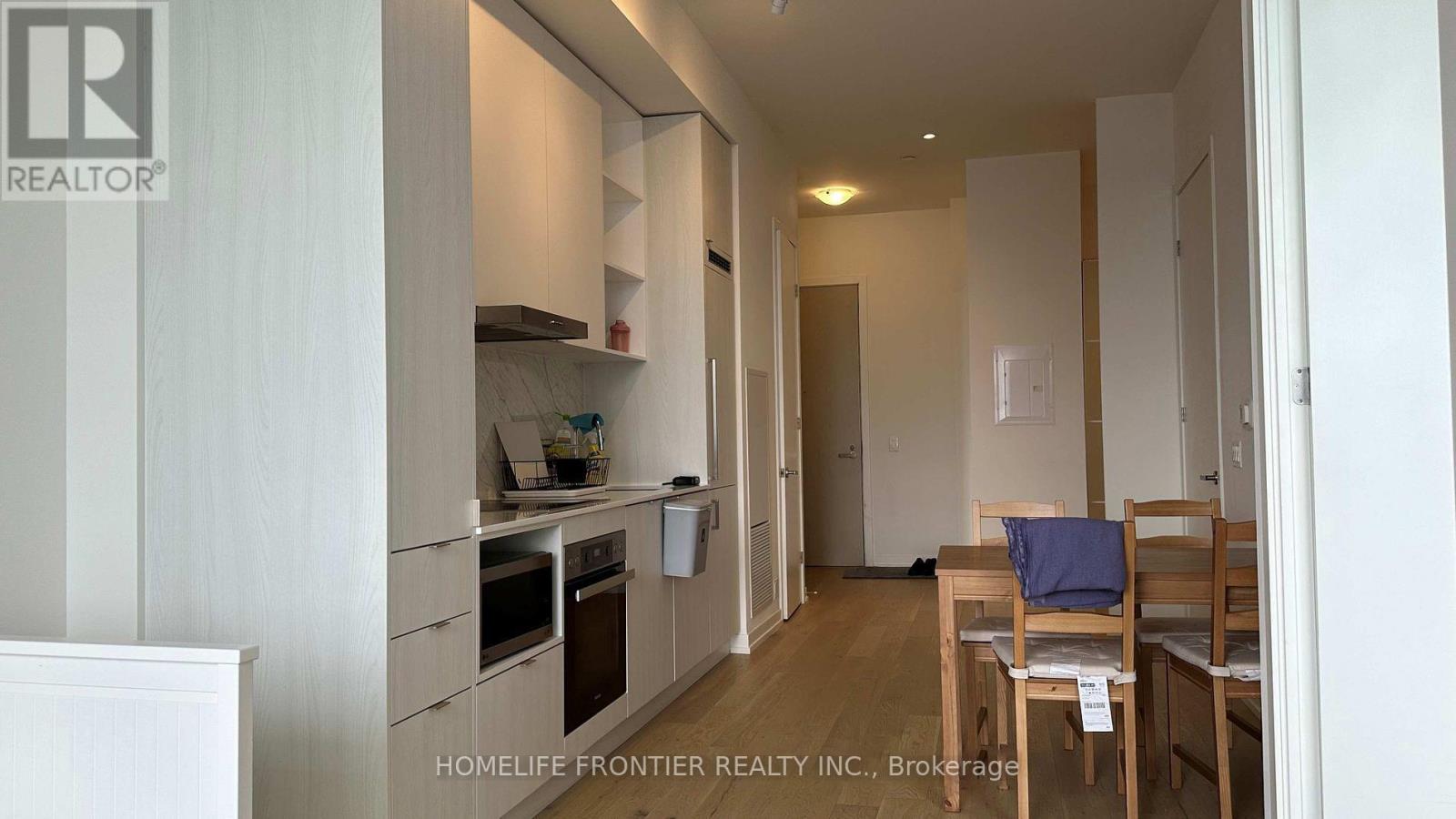 Ph102 - 138 Downes Street, Toronto, Ontario  M5E 0E4 - Photo 5 - C12413204
