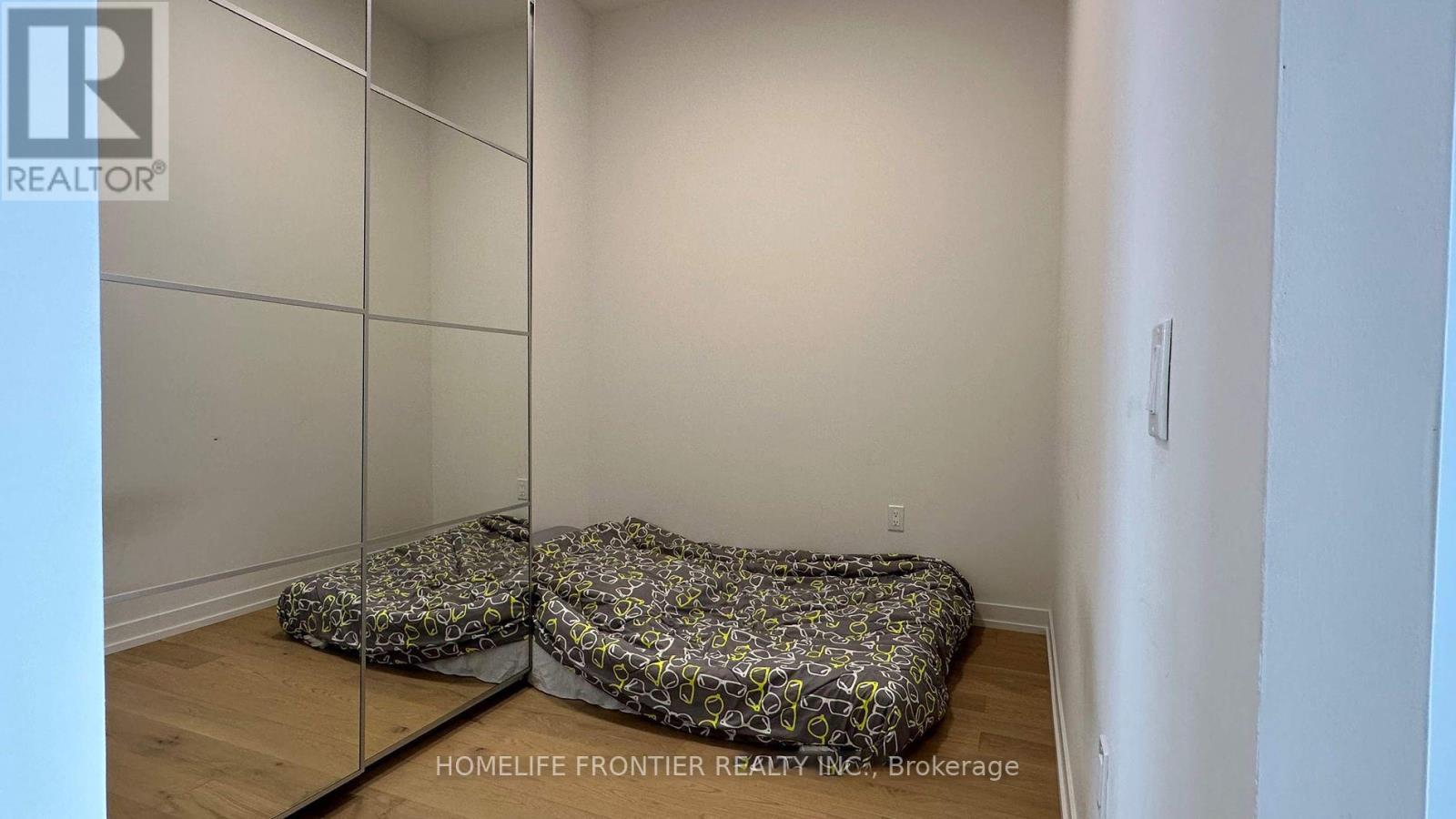 Ph102 - 138 Downes Street, Toronto, Ontario  M5E 0E4 - Photo 9 - C12413204