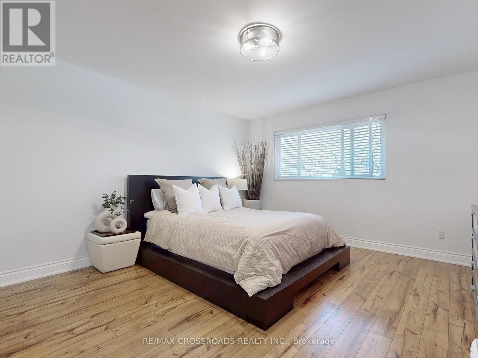 1777 Shadybrook Drive, Pickering, Ontario  L1V 3A6 - Photo 15 - E12413190