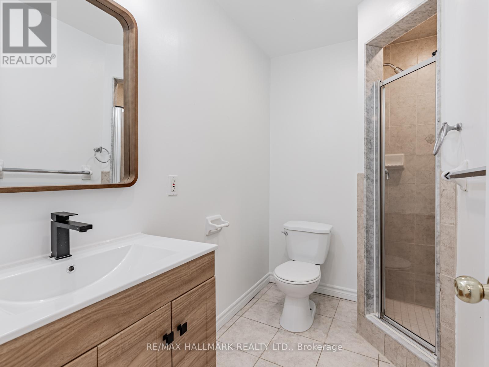 8 Redwood Avenue, Toronto (Greenwood-Coxwell), Ontario  M4L 2S6 - Photo 29 - E12413199