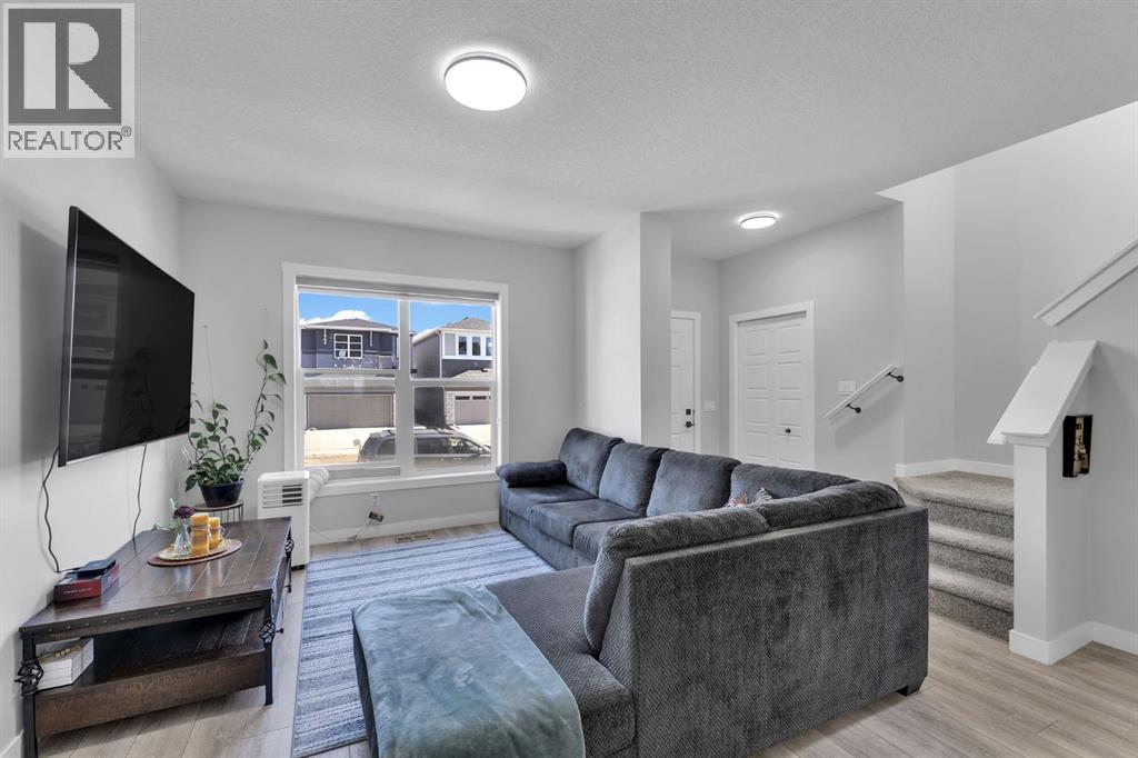 67 Corner Glen Gardens Ne, Calgary, Alberta  T3N 2L3 - Photo 5 - A2258291