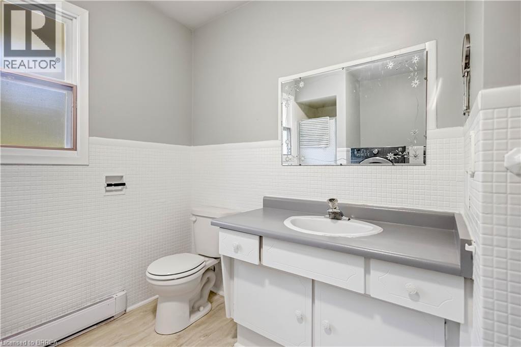 10 Harris Avenue, Brantford, Ontario  N3R 2E9 - Photo 10 - 40769795