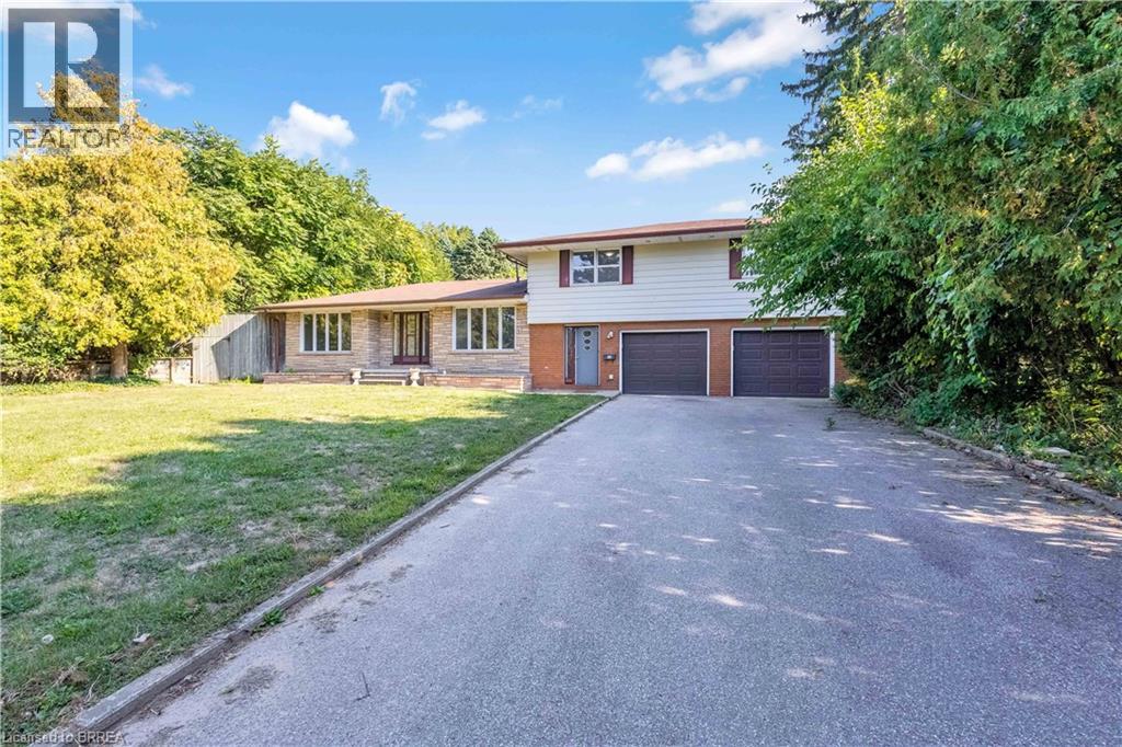10 Harris Avenue, Brantford, Ontario  N3R 2E9 - Photo 3 - 40769795