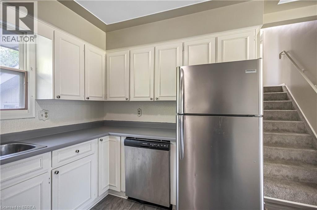 10 Harris Avenue, Brantford, Ontario  N3R 2E9 - Photo 16 - 40769795