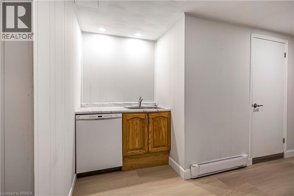 10 Harris Avenue, Brantford, Ontario  N3R 2E9 - Photo 34 - 40769795