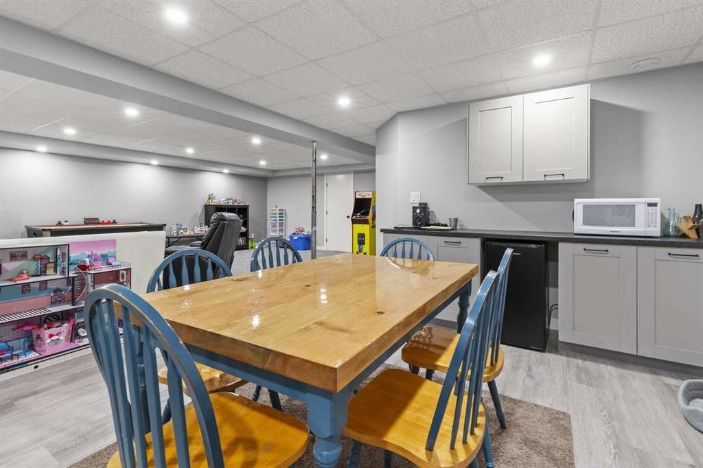 83 Oakenwald Crescent, Mitchell, Manitoba  R5G 1J2 - Photo 26 - 202523377