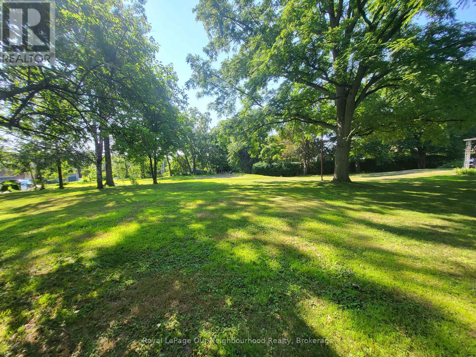 221a Liberty Street N, Clarington, Ontario  L1C 2M6 - Photo 4 - E12413309