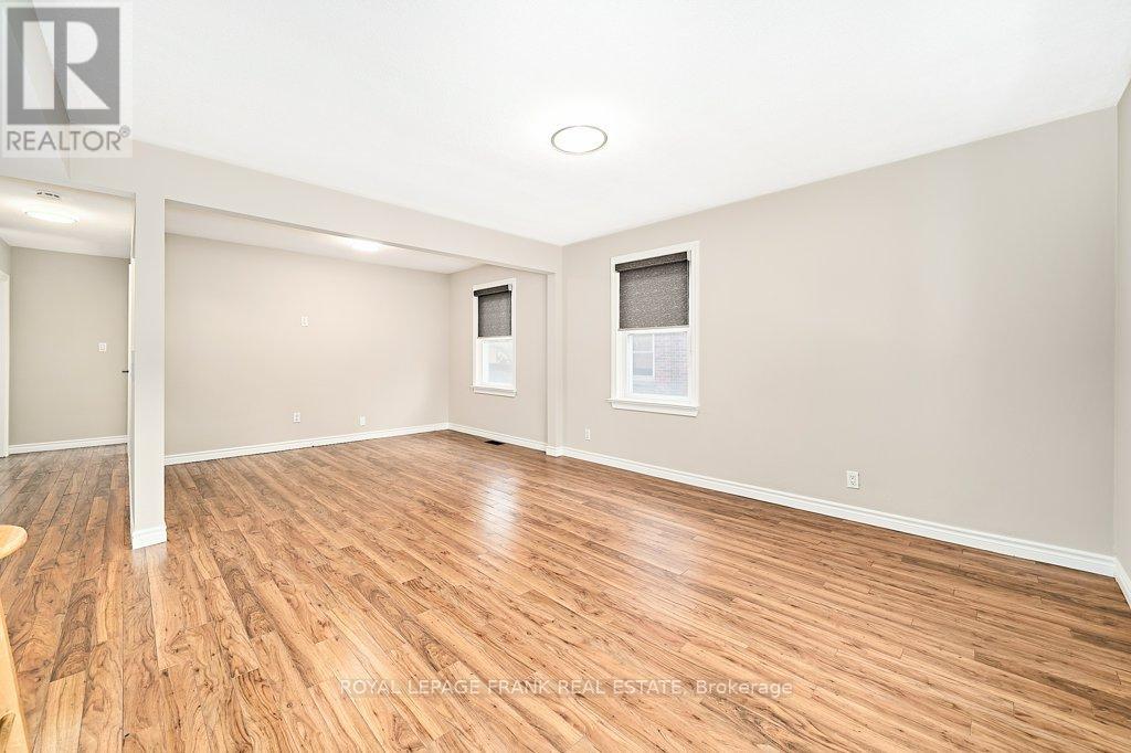305 James Street, Whitby, Ontario  L1N 1G4 - Photo 7 - E12413384