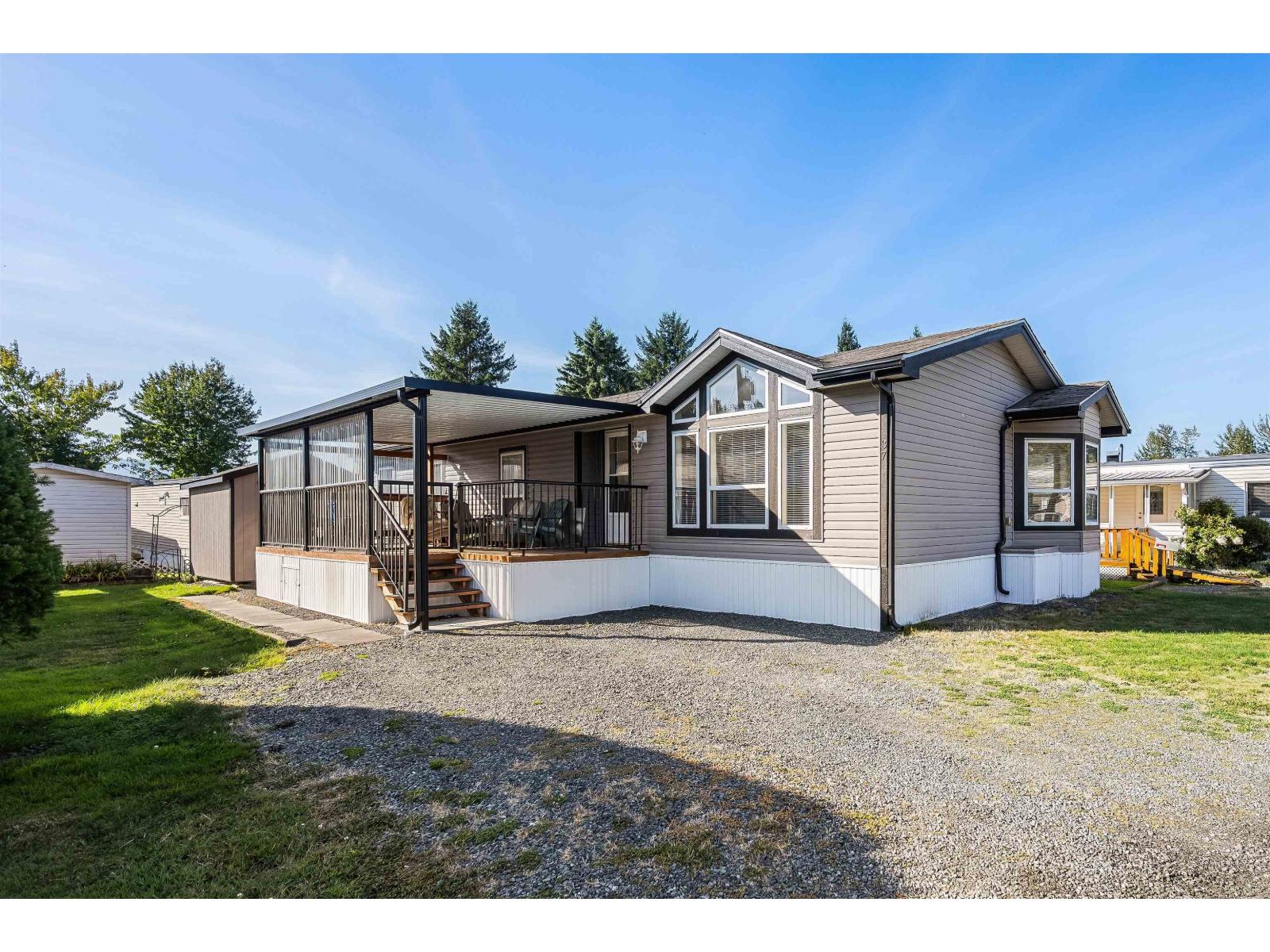 37 6035 VEDDER ROAD|Sardis South, Chilliwack, British Columbia