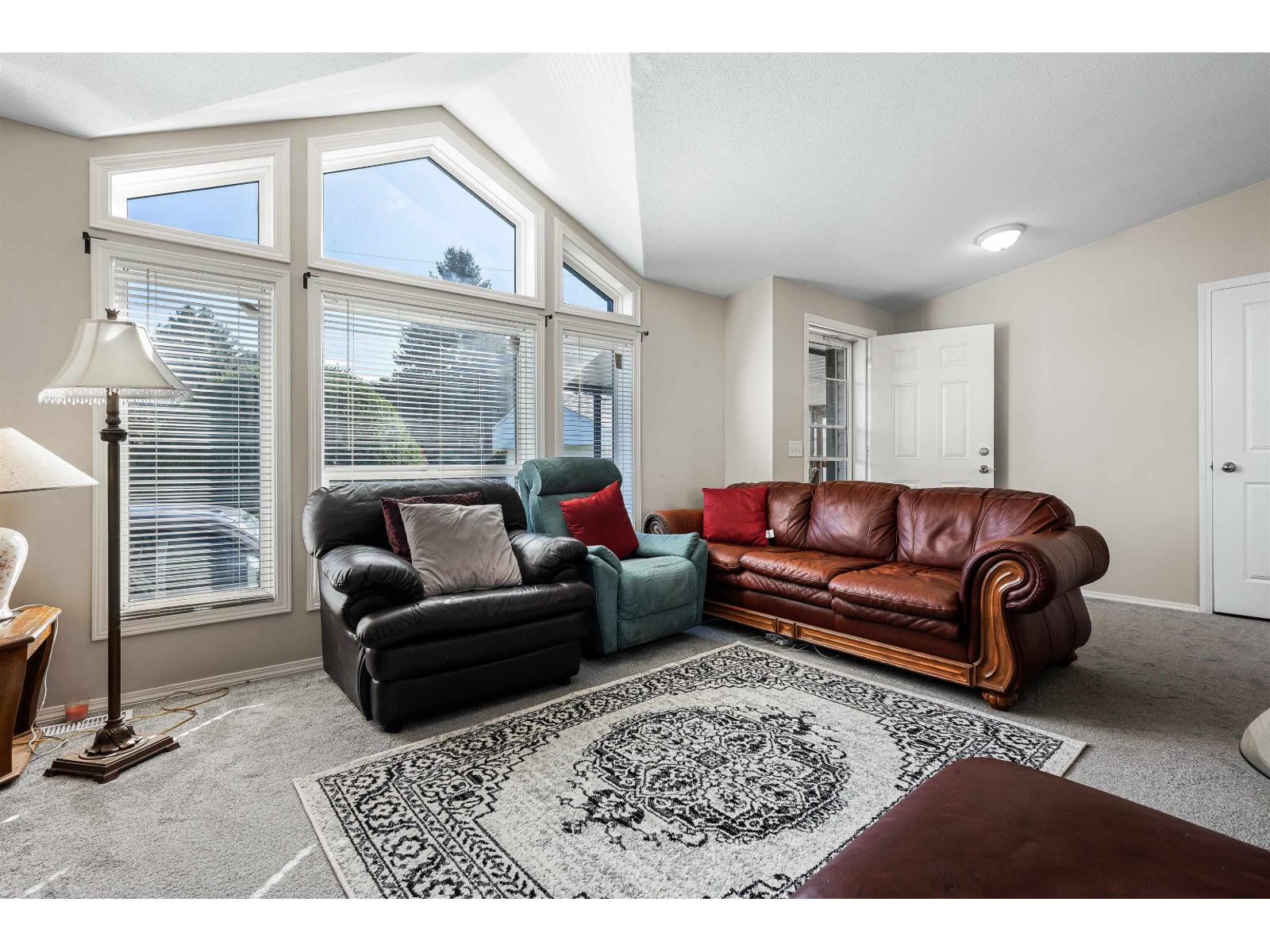 37 6035 Vedder Road, Sardis South, Chilliwack, British Columbia  V2R 1E5 - Photo 9 - R3049658