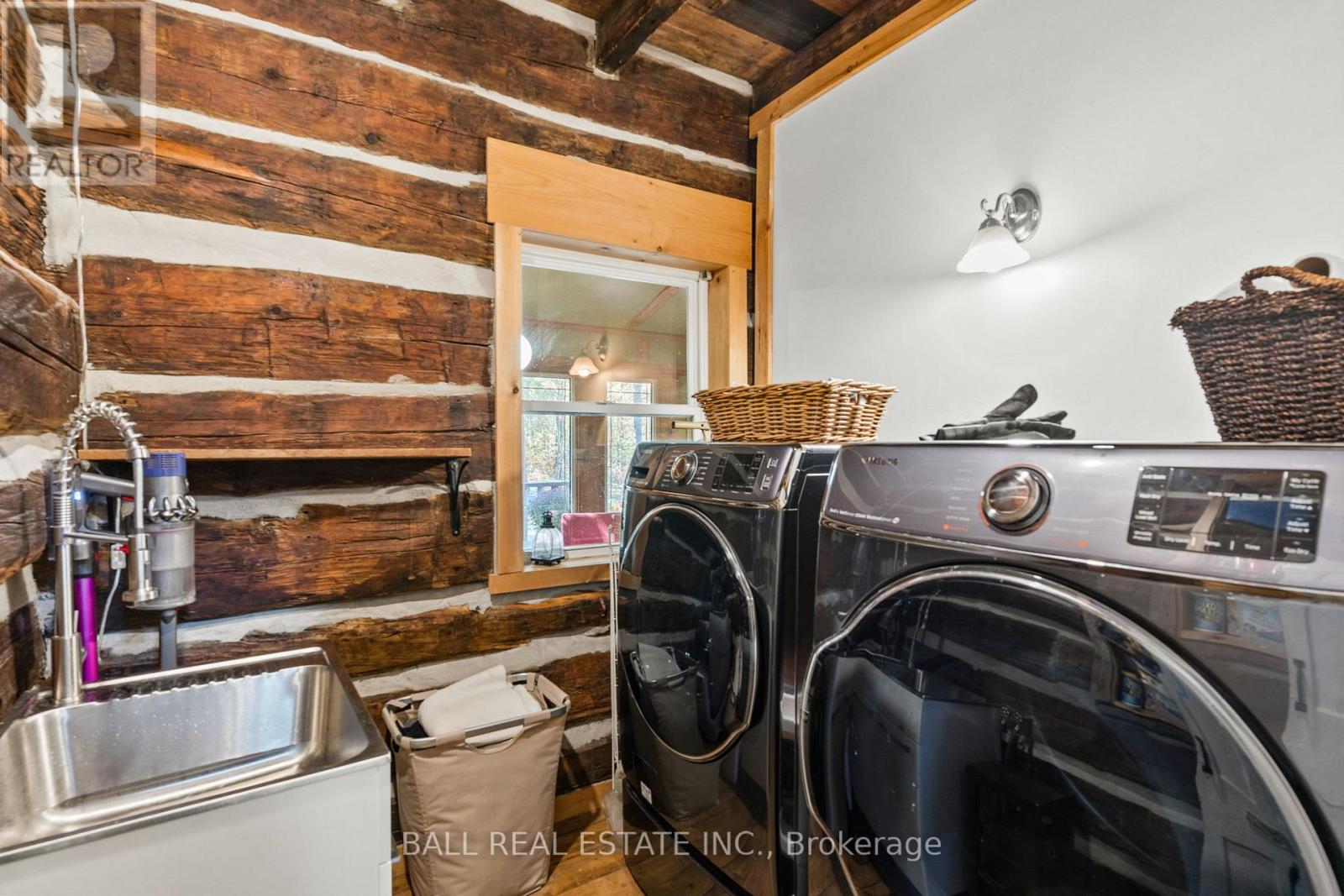 221 Edwina Drive, Trent Lakes, Ontario  K0M 1A0 - Photo 10 - X12413383