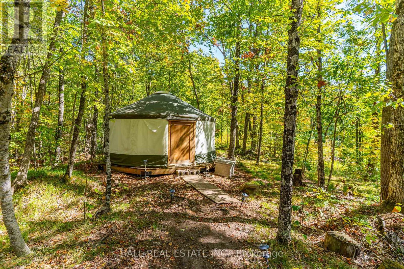 221 Edwina Drive, Trent Lakes, Ontario  K0M 1A0 - Photo 36 - X12413383