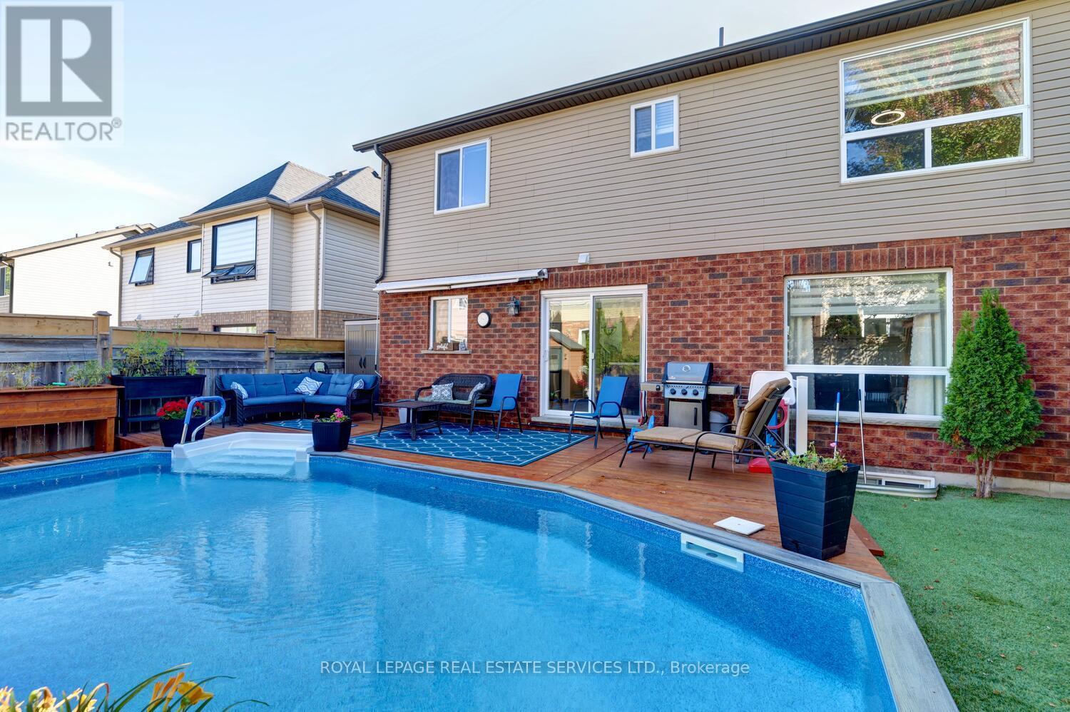 35 Aiken Crescent, Orangeville, Ontario  L9W 0B2 - Photo 34 - W12413182