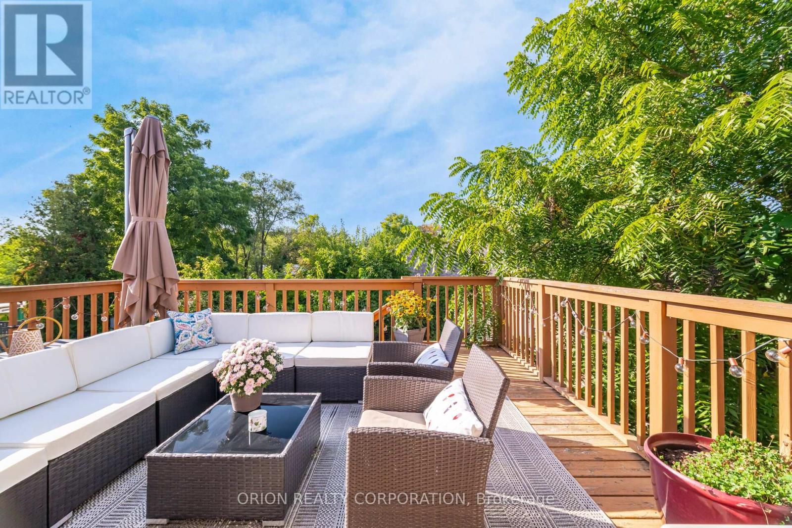 86 Park Street W, Mississauga, Ontario  L5H 1L3 - Photo 24 - W12413183