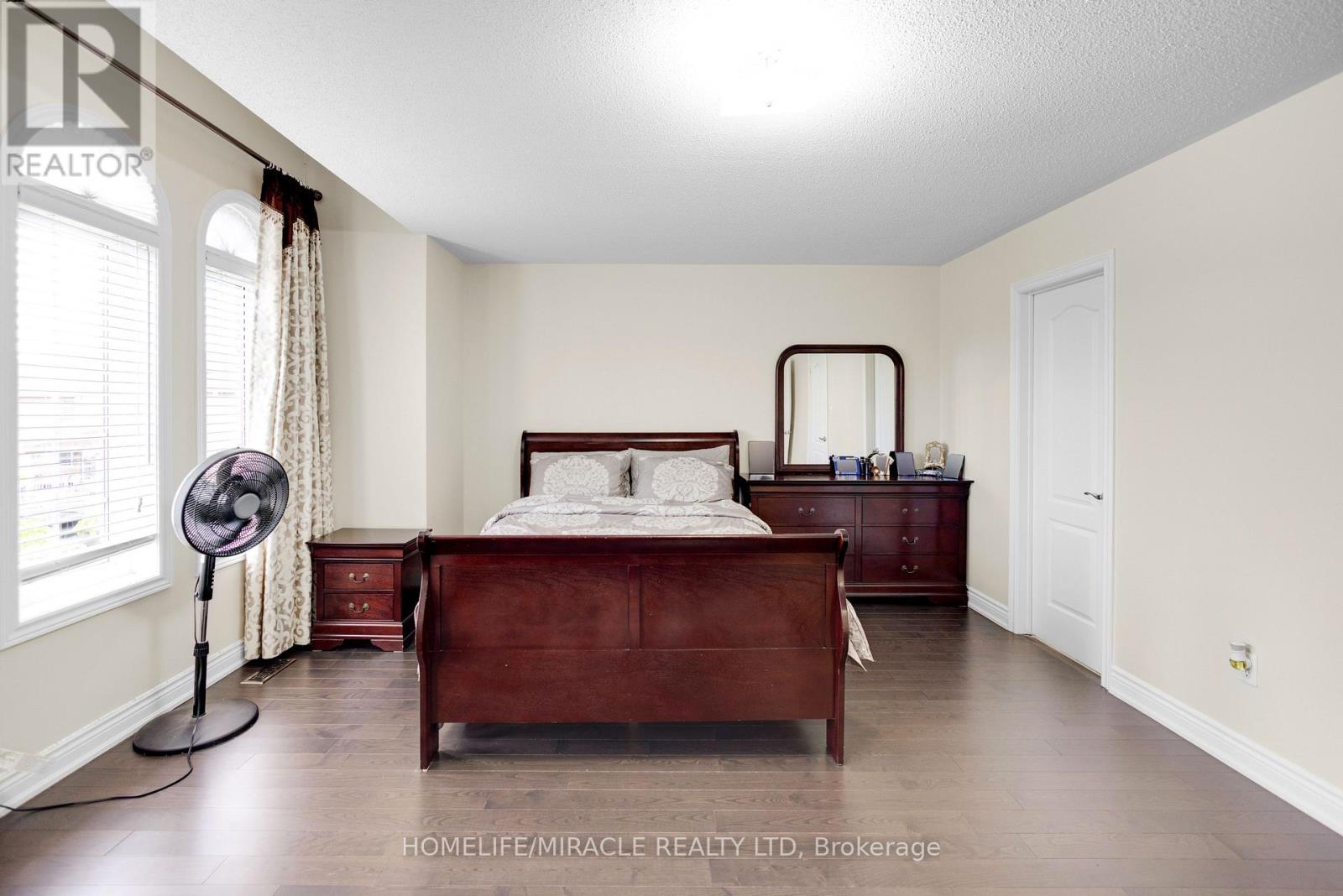 24 Fauna Court, Brampton, Ontario  L6R 3C6 - Photo 29 - W12413189