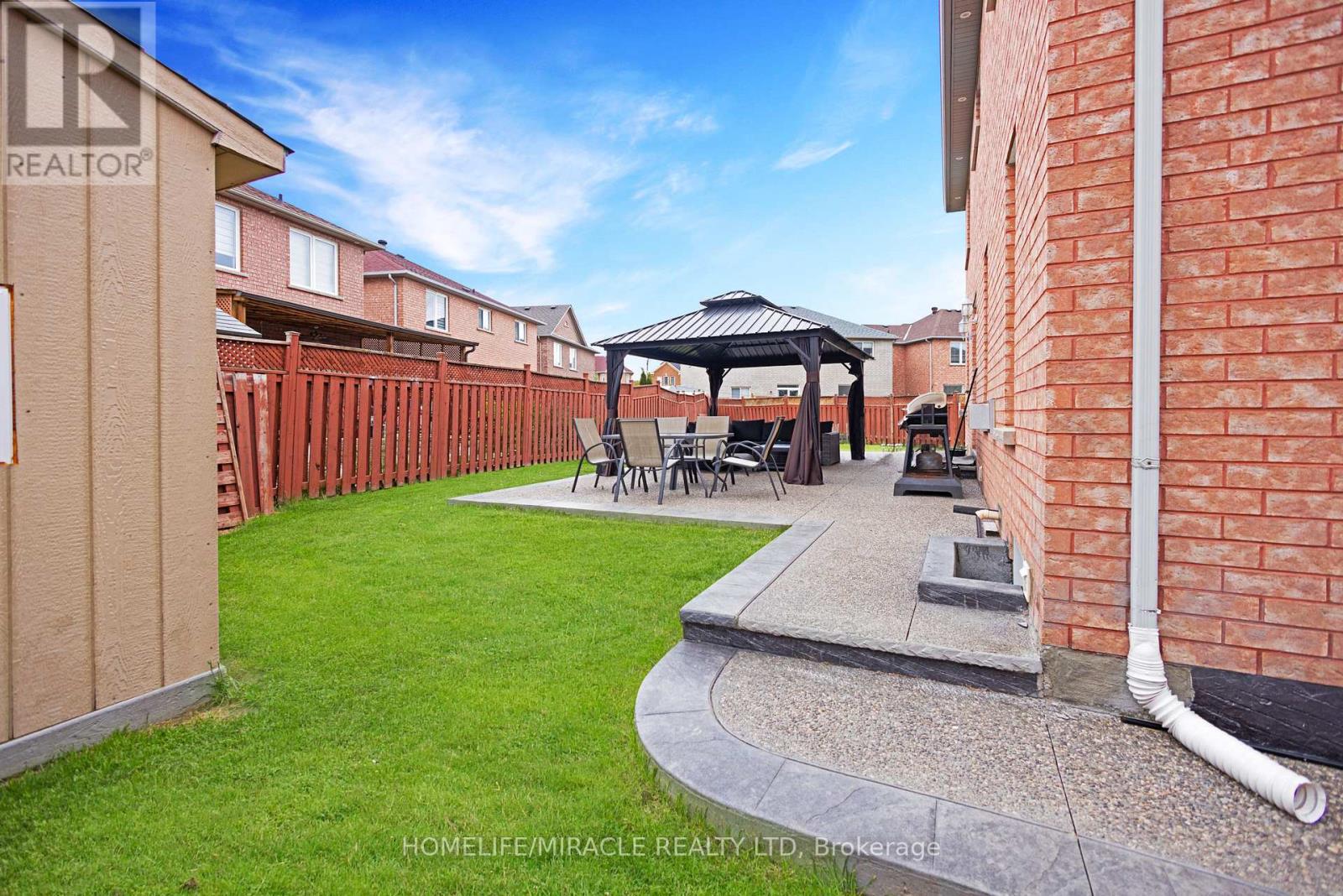 24 Fauna Court, Brampton, Ontario  L6R 3C6 - Photo 42 - W12413189